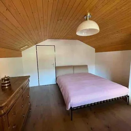 Modern With Matterhorn View דירה