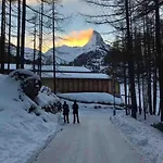 Modern With Matterhorn View * زيرمات